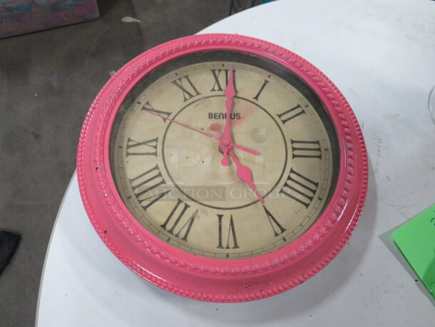 One 11 Inch Clock - Image 1 of 1