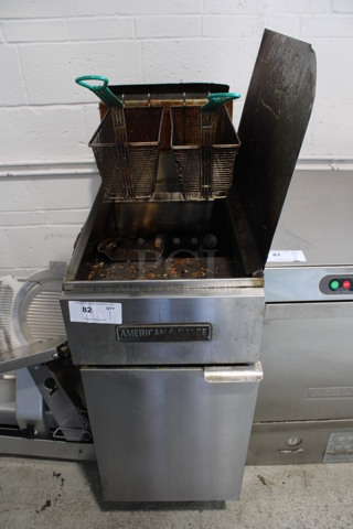 American Range Model AF-45 Stainless Steel Commercial Floor Style Natural Gas Powered Deep Fat Fryer w/ 2 Metal Fry Baskets and Right Side Splash Guard. 40,000 BTU. 15.5x32x52