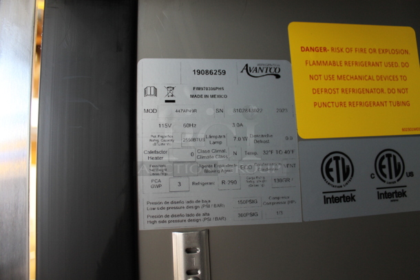 BRAND NEW SCRATCH AND DENT! 2023 Avantco 447AP49R Stainless Steel Commercial 2 Door Reach In Cooler. 115 Volts, 1 Phase. Tested and Working! - Image 5 of 5