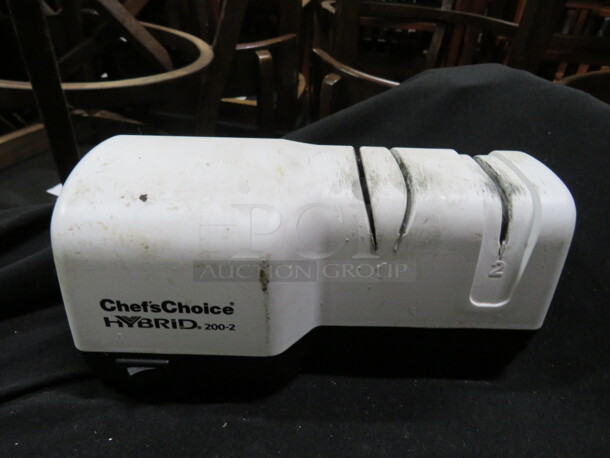 One Chefs Choice Hybrid Sharpener. #200-2. 120 Volt.