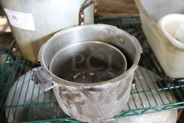 ALL ONE MONEY! Tier Lot of Various Items Including Metal Stock Pot - Image 4 of 6