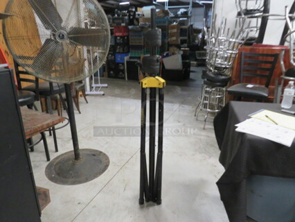 One Hercules Speaker Stand.
