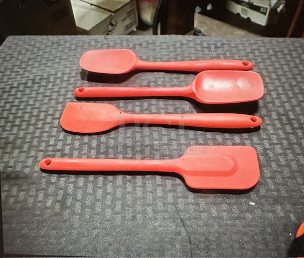 Assorted Spatula. 4XBID