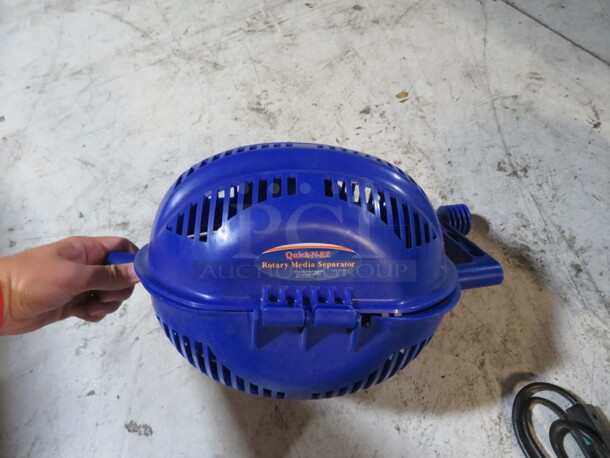 One Quick N Easy Rotary Case Tumbler. 120 Volt. - Image 3 of 3