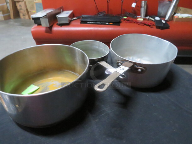 Assorted Sauce Pots. 3XBID - Image 1 of 1