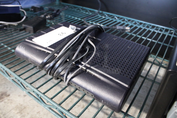 Arris Model TM604G Cable Modem. 10x7x2 - Image 2 of 3