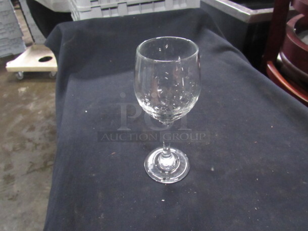 Stem Wine Glass. 12XBID