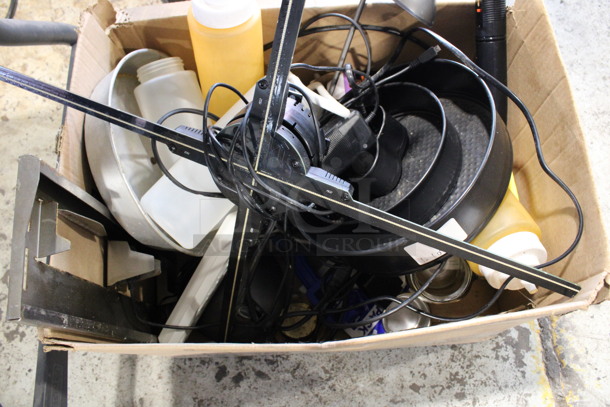 ALL ONE MONEY! Lot of Various Items Including Springform Pan Collars, Poly Condiment Bottle! - Image 4 of 4