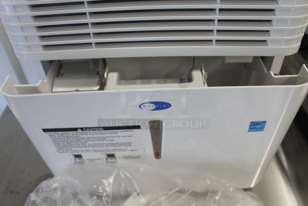 BRAND NEW SCRATCH AND DENT! Whynter RPD-501WP 50-Pint 2-Speed Dehumidifier with Built-In Pump ENERGY STAR. 115 Volts, 1 Phase. Tested and Working! - Image 5 of 8