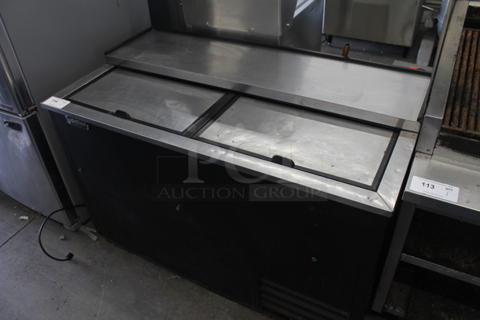 True TD-60-18 Stainless Steel Commercial Back Bar Bottle Cooler w/ 2 Sliding Lids. 115 Volts, 1 Phase. Tested and Working!