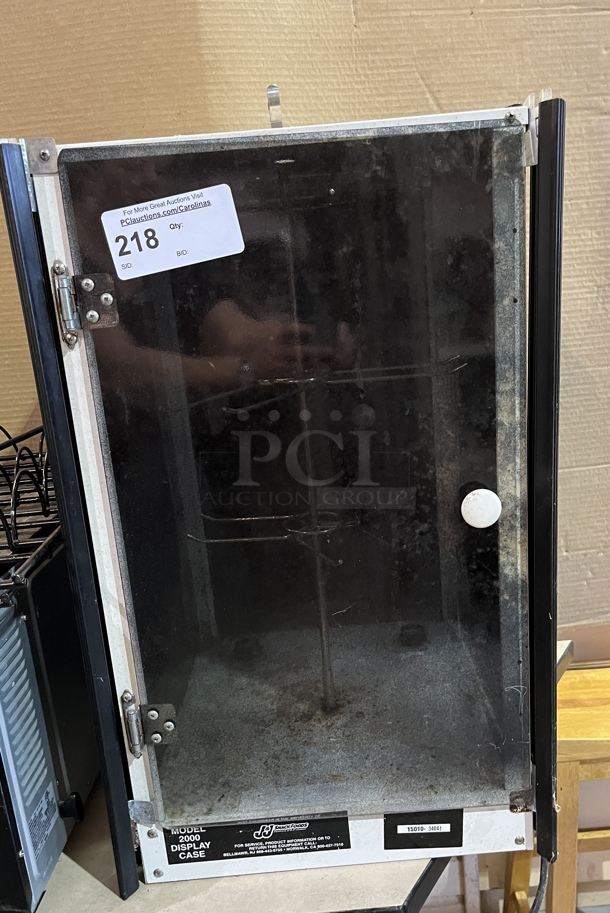 Model 2000 Pretzel Display/Cabinet