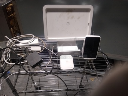 Square Stand Point Of Sale System S142 Terminal, Card Reader for 10.2" iPad
