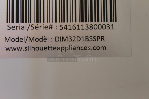 BRAND NEW SCRATCH AND DENT! Danby Silhouette DIM32D1BSSPR Commercial Stainless Steel Undercounter Self Contained Ice Maker. 115 Volts, 1 Phase. - Image 4 of 4