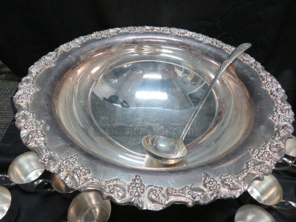 One Silver Punch Bowl With Matching Ladle, And 12 Cups. - Image 2 of 5