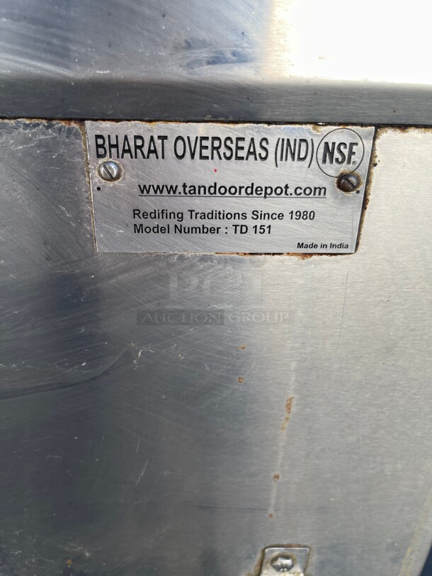 Clean! Tandoor Oven, Commercial NSF Gas Tandoori Oven for Restaurants - 32 inch Natural Gas On Casters Tested and Working! - Image 7 of 9