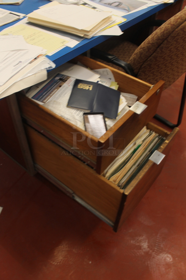 ALL ONE MONEY! Lot of 5 Drawer Desk w/ Contents and 2 Chairs. BUYER MUST REMOVE. - Image 5 of 6