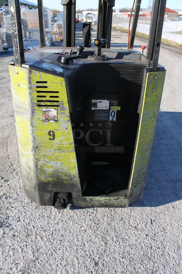 Clark ESX25 Metal Industrial 5,000 Pound Capacity Electric Powered Rider Forklift w/ EnerSys EF3-18-1050 Battery Charger. 8,523 Hours. Forklift is Tested and Working! - Image 6 of 12
