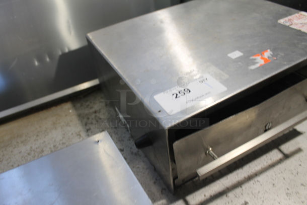 J&J Snack Foods 1502 Stainless Steel Commercial Countertop Electric Powered Snack Pizza Oven. 120 Volts, 1 Phase. Tested and Working! - Image 5 of 8