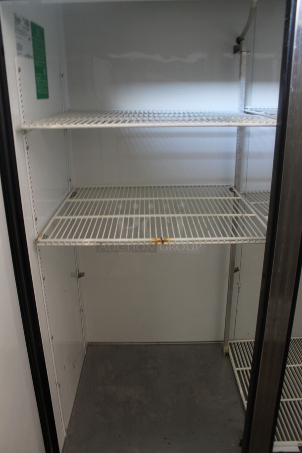 True T-49 Stainless Steel Commercial 2 Door Reach In Cooler w/ Poly Coated Racks on Commercial Casters. 115 Volts, 1 Phase. Tested and Working! - Image 4 of 6