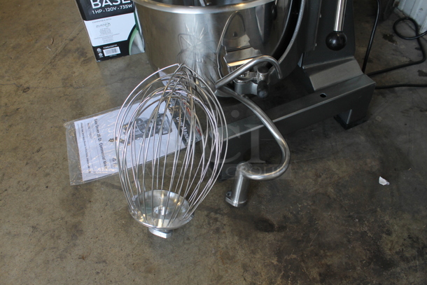 BRAND NEW SCRATCH AND DENT! Avantco 177MX20H Metal Commercial Floor Style 20 Quart Planetary Dough Mixer w/ Stainless Steel Mixing Bowl, Bowl Guard, Paddle, Whisk and Dough Hook Attachments. 120 Volts, 1 Phase. Tested and Working! - Image 7 of 10
