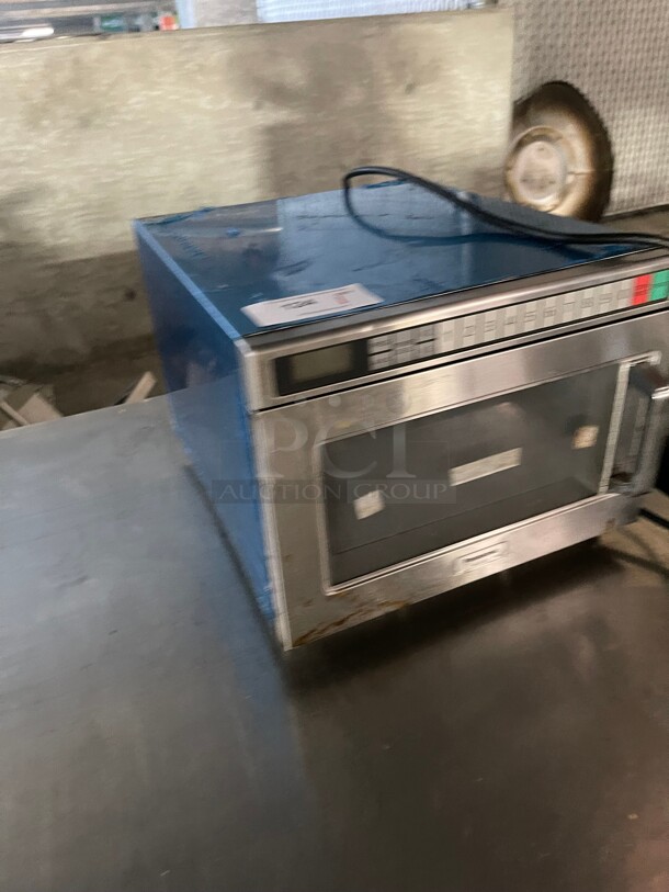 Nice! Panasonic Commercial High Power Microwave  NSF 220 Volt 1 Phase Tested and Working! - Image 2 of 8