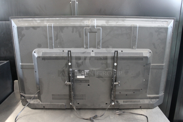 RCA LED50E45RH 50" LED Full HDTV Television. 100-120 Volts, 1 Phase. Buyer Must Pick Up - We Will Not Ship This Item. Tested and Working! - Image 3 of 4