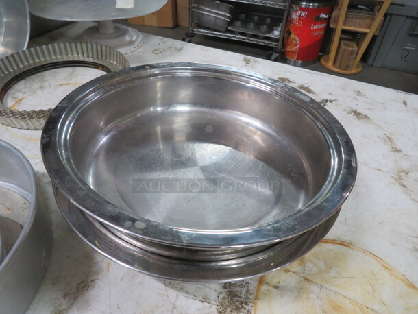 13 Inch Round Stainless STeel Pan. 2XBID