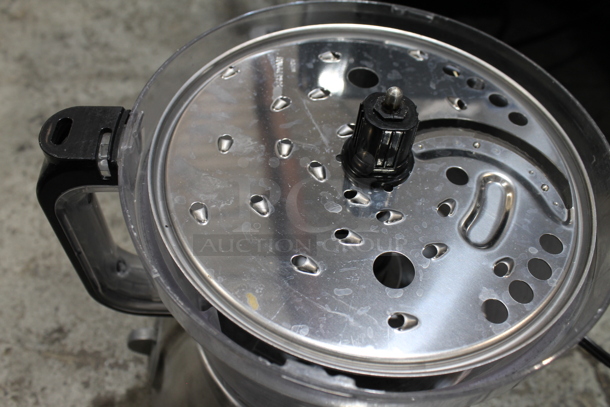 Hamilton Beach FP17 Metal Countertop Food Processor. 120 Volts, 1 Phase. Tested and Does Not Power On - Image 3 of 4