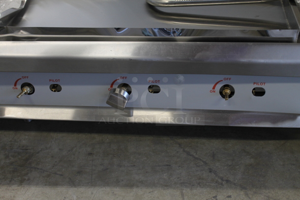 BRAND NEW SCRATCH AND DENT! Cooking Performance Group CPG 351GMCPG72NL Stainless Steel Commercial Countertop Natural Gas Powered Flat Top Griddle. 180,000 BTU. - Image 3 of 5