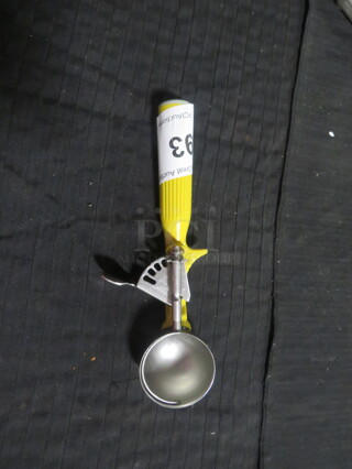 One Yellow Handle Disher.