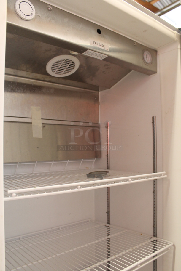 Electrolux KCBM180FQYB ENERGY STAR Stainless Steel Commercial Single Door Reach In Freezer. 115 Volts, 1 Phase. Tested and Working! - Image 2 of 4