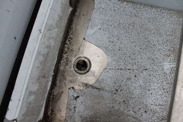 BRAND NEW SCRATCH AND DENT! Stainless Steel Commercial Ice Bin Drop In. - Image 4 of 4