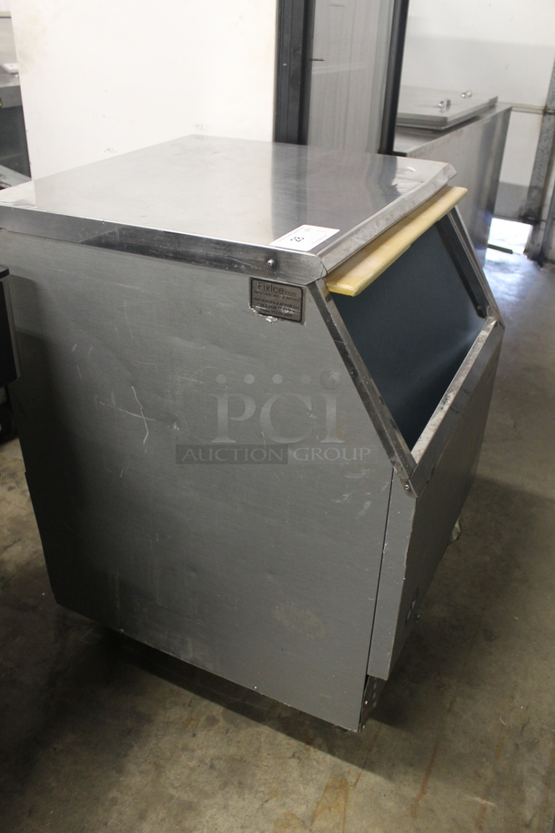 Hoshizaki KM-250BWB Metal Commercial Self Contained Undercounter Ice Machine. - Image 2 of 6