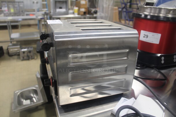 NEW! Waring Model WCT815B Commercial 4 Slot Toaster. 11x10x9. 208V/60Hz.   - Image 3 of 6
