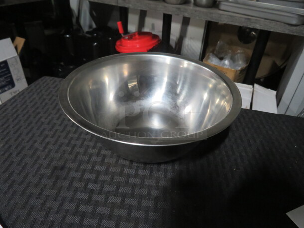 8 Inch Stainless Steel Bowl. 12XBID - Image 1 of 1