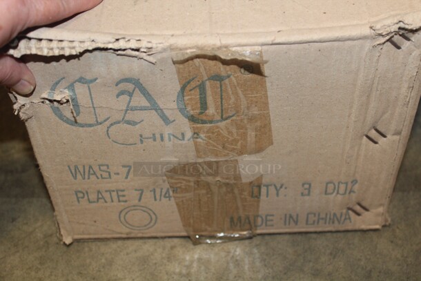 NEW IN BOX! 1 Box (36 Count) CAC 7.25" Plates. 36x Your Bid!  - Image 2 of 2