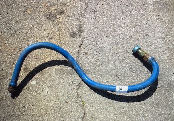 One Gas Hose. - Image 1 of 1