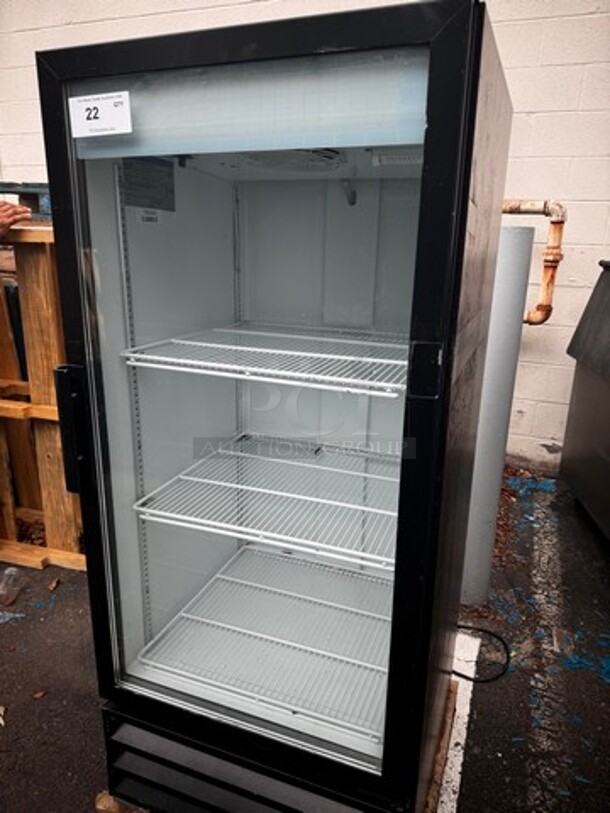 BEVERAGE AIR MT10 Single Door Merchandiser 115V  - Image 3 of 5