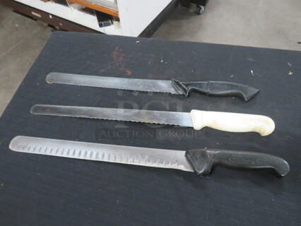 Assorted Bread Knife. 3XBID