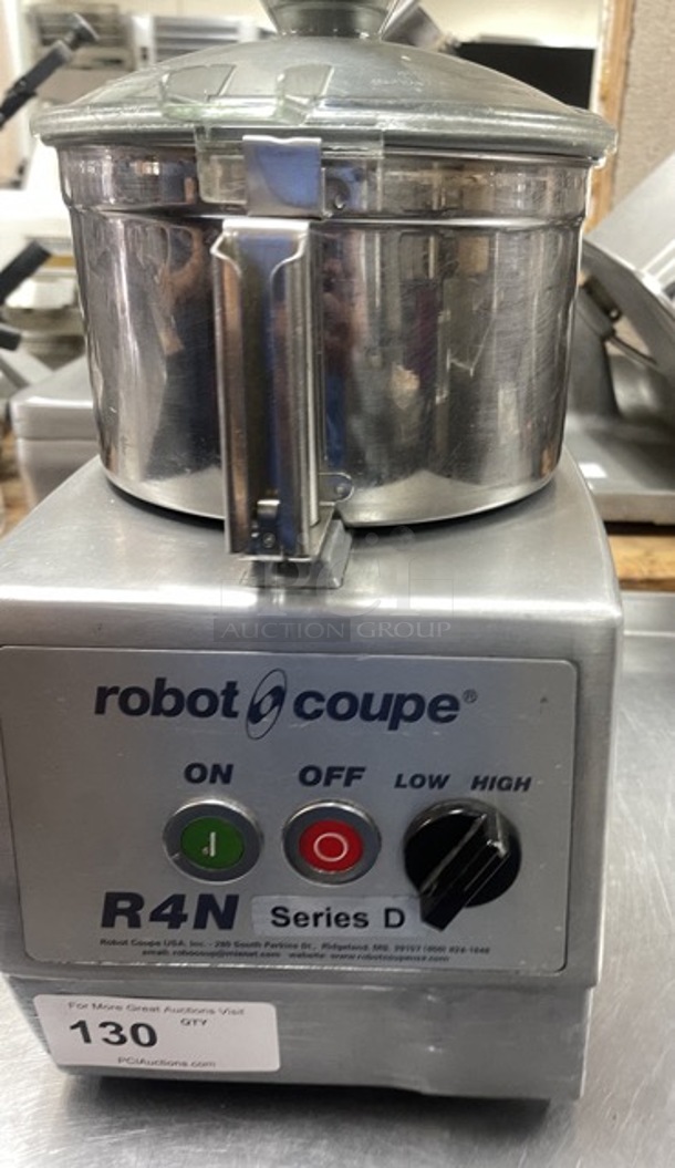 ROBOT COUPE R4n Series D HEAVY DUTY 5.5qt Food Processor.

Fully Tested and Working Condition - Image 4 of 11