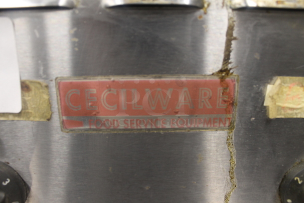 Cecilware EL-24 SH Stainless Steel Commercial Countertop Electric Powered 2 Burner Hot Plate Range. 240 Volts, 1 Phase.  - Image 4 of 6