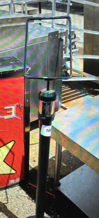 One Crowd Control Pole. 