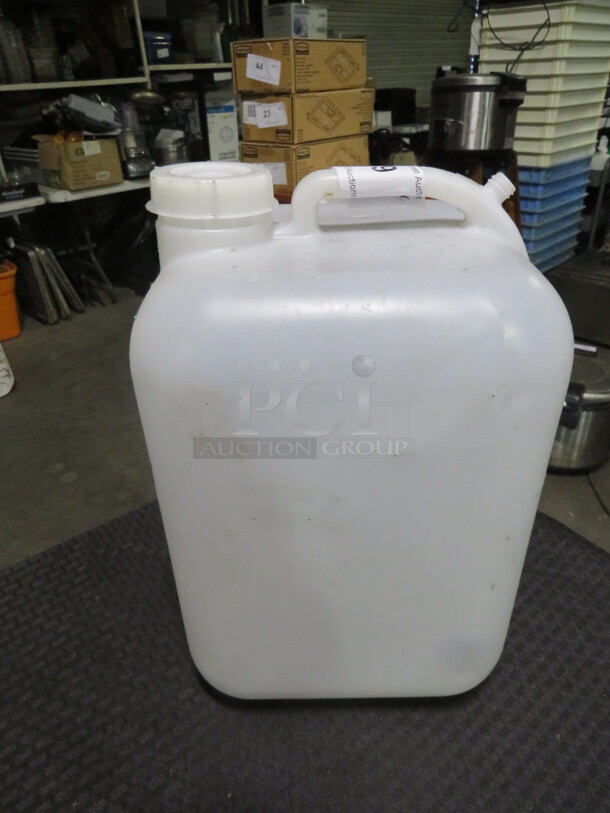 One Portable Clean Water Tank - Image 1 of 1