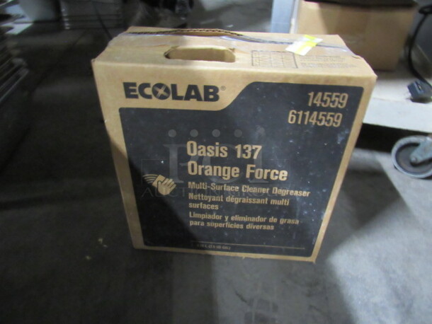 One Box Ecolab Oasis 137 Orange Force. 
