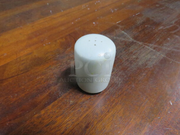 One Lot Of 27 Salt/Pepper Shakers. - Image 1 of 2