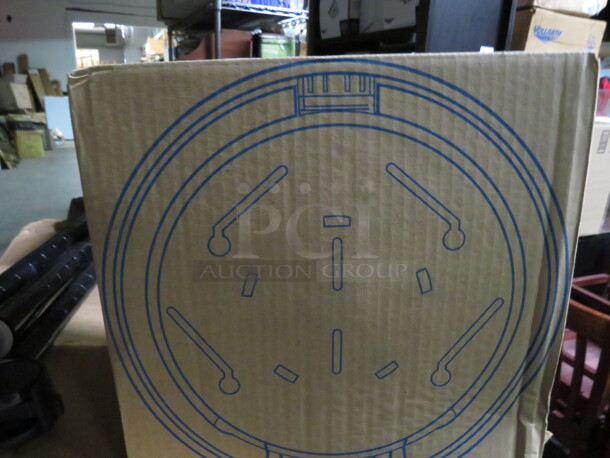 One NEW Georgia Pacific Sof Pull Toilet Paper Dispenser. #56501.  - Image 2 of 2