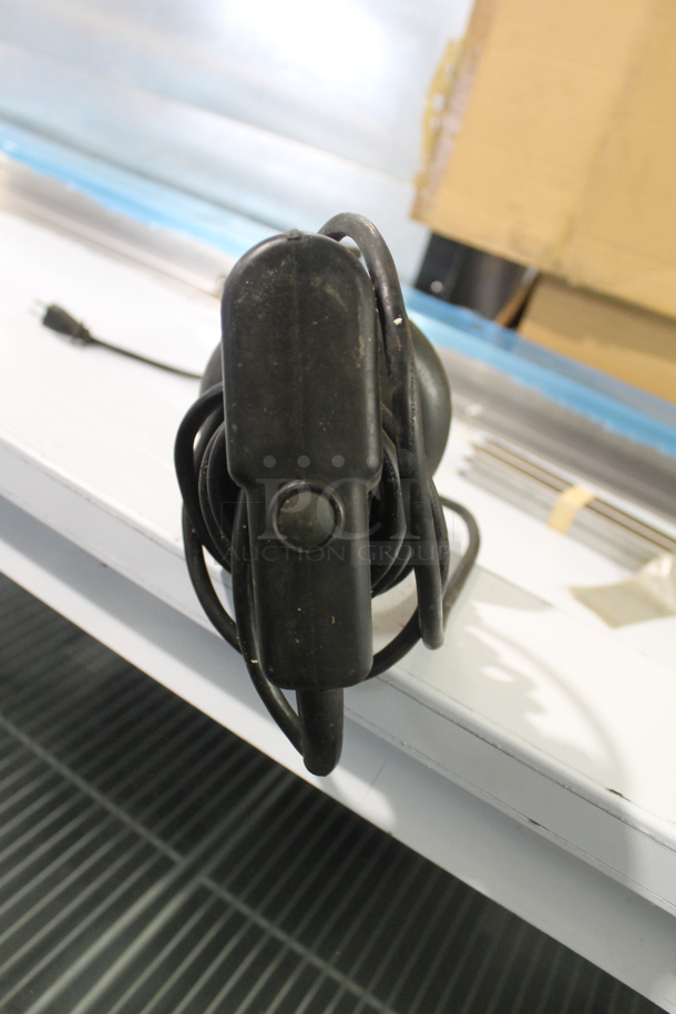 Waring Metal Commercial Immersion Blender. 115 Volts, 1 Phase. Tested and Does Not Power On
 - Image 3 of 6