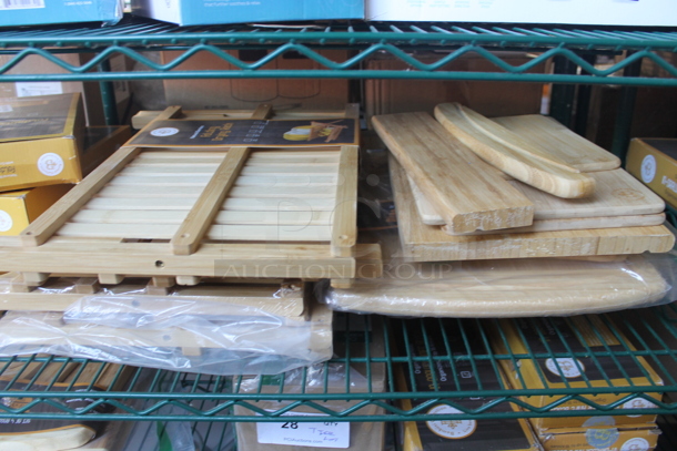 ALL ONE MONEY! Tier Lot of Various BRAND NEW SCRATCH AND DENT! Items Including 3 Foldable Bread Slicers and Wooden Pieces - Image 3 of 3