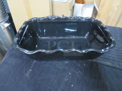 One NEW Carlisle 5lb Tulip Deli Crock. #696303