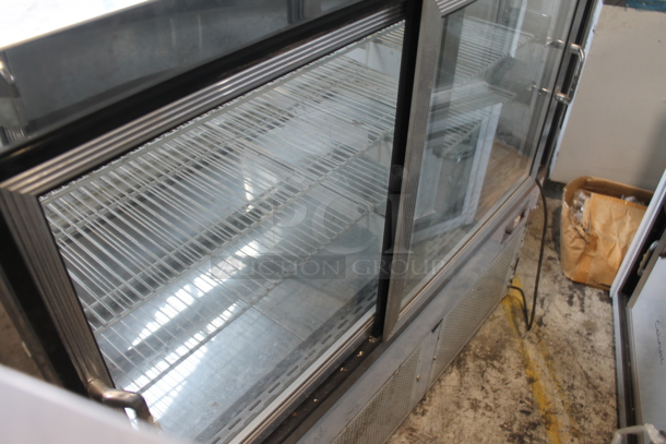 CustomCool CGB57SC Metal Commercial Floor Style Deli Display Case Merchandiser. 115 Volts, 1 Phase. Tested and Powers On But Does Not Get Cold - Image 4 of 5